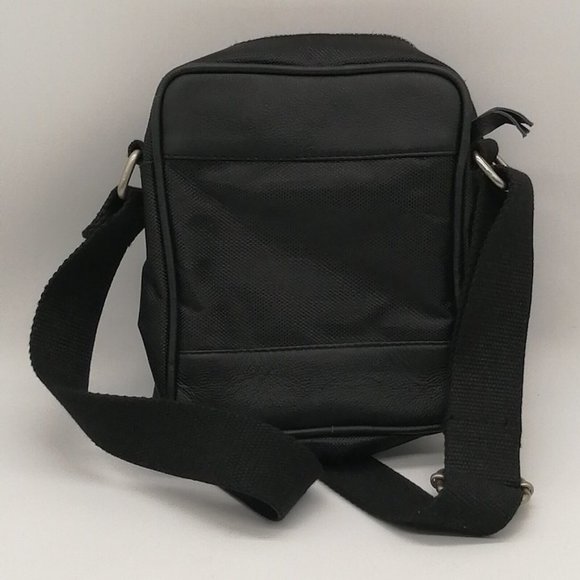 Bolongaro Trevor Leather Crossbody Bag Black Adjustable Strap Zip Close NEW - Picture 2 of 5